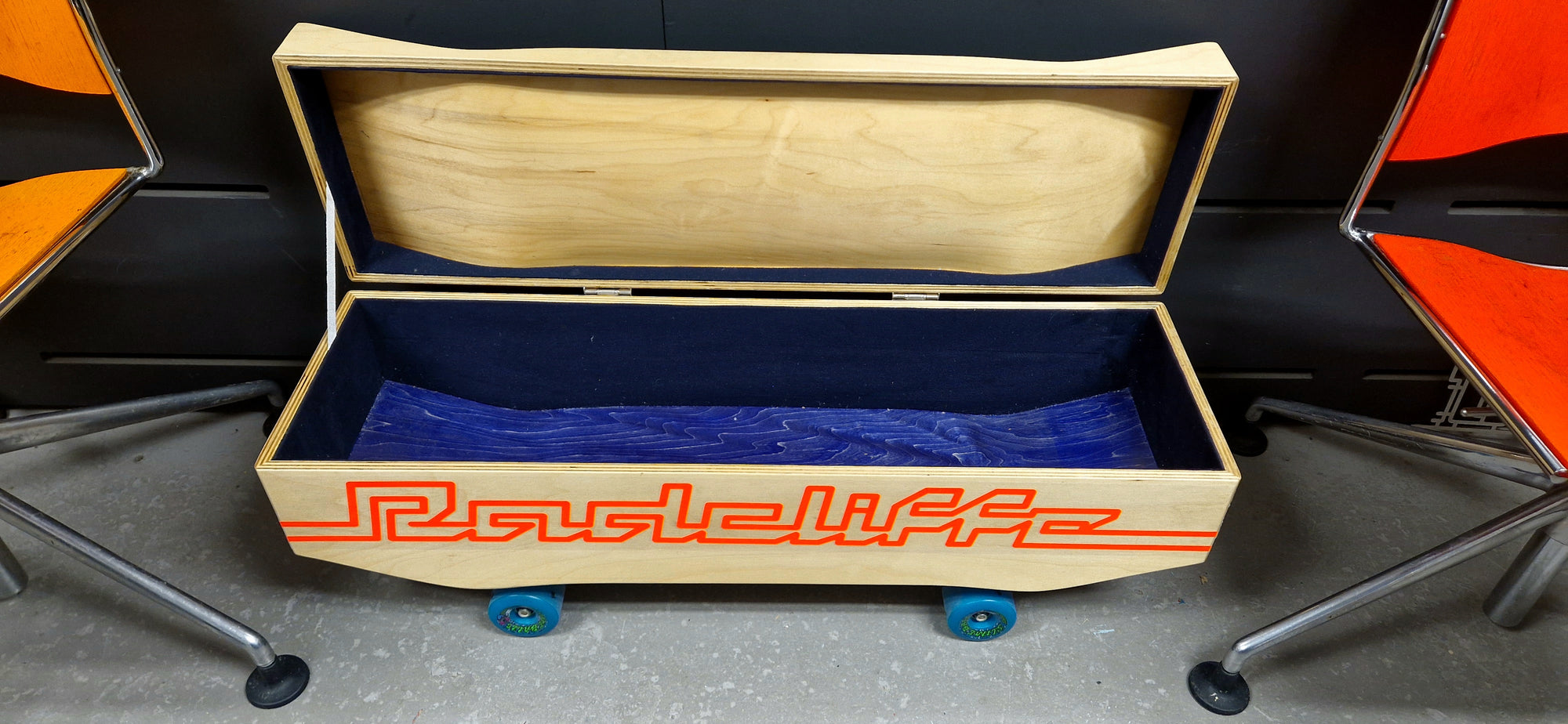 Radcliffe Skateboard Cabinet/Container/Coffin With Wheels